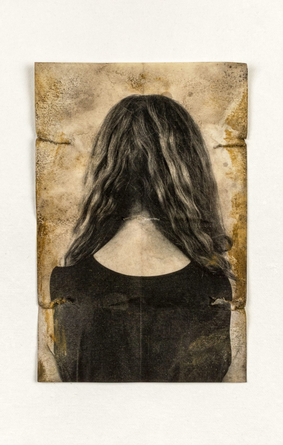 April, 20x27 cm collage analogico digitale, 1/3